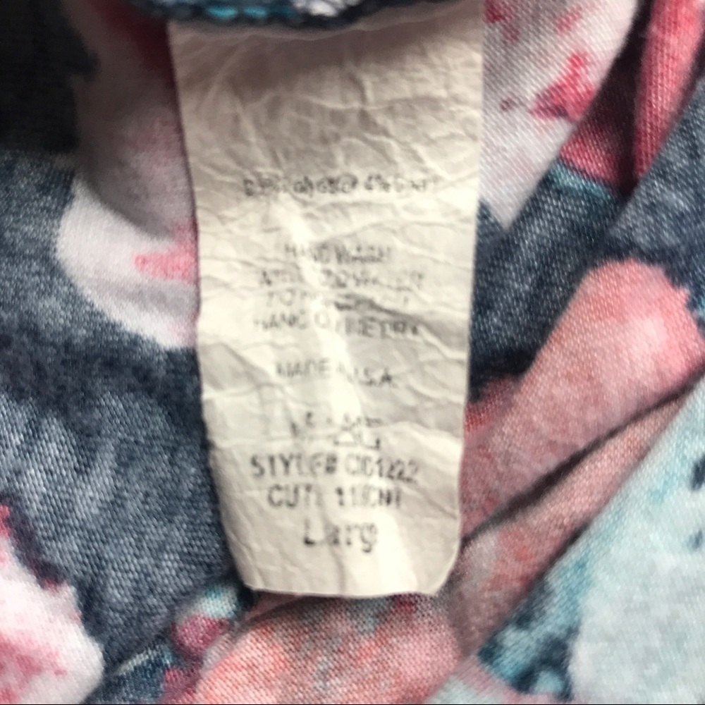 Hello Miz Maternity floral wrap dress - Picture 9 of 9